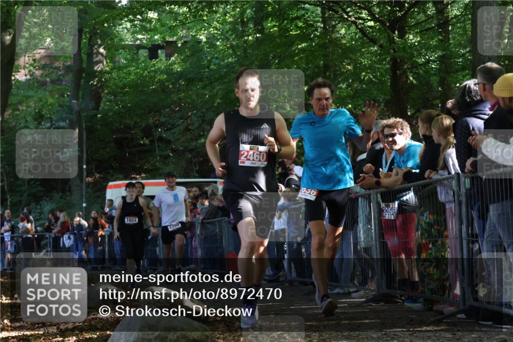 28.09.2025 - 33. Volkslauf durch das schöne Alstertal Strokosch-Dieckow http://msf.ph/oto/8972470 28.09.2025 11:59:03 Ziel 1022, 1670, 1708, 2460, 2636 meine-sportfotos.de