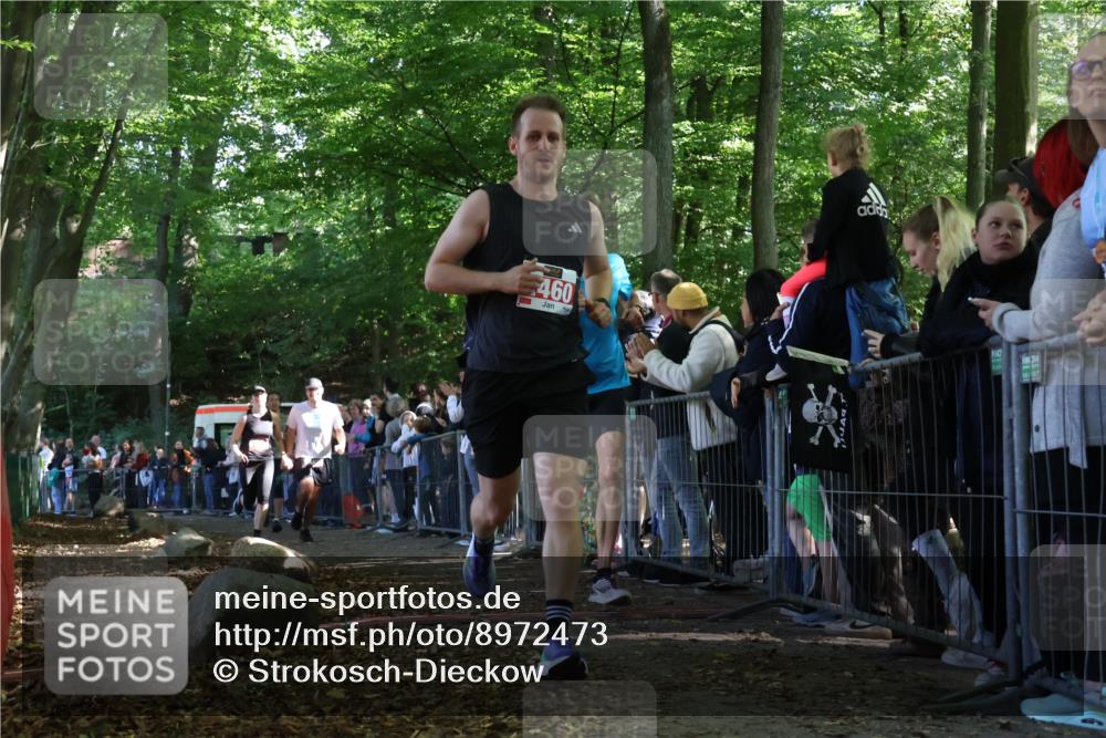 28.09.2025 - 33. Volkslauf durch das schöne Alstertal Strokosch-Dieckow http://msf.ph/oto/8972473 28.09.2025 11:59:04 Ziel 1022, 1670, 1708, 2460, 2636 meine-sportfotos.de