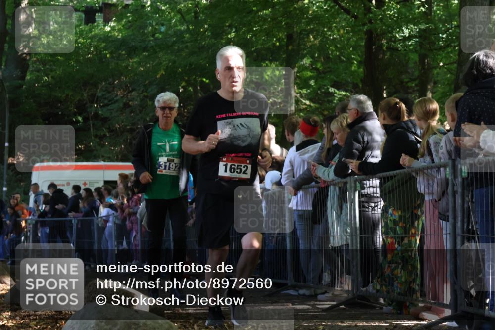 28.09.2025 - 33. Volkslauf durch das schöne Alstertal Strokosch-Dieckow http://msf.ph/oto/8972560 28.09.2025 12:00:29 Ziel 1652, 3192 meine-sportfotos.de