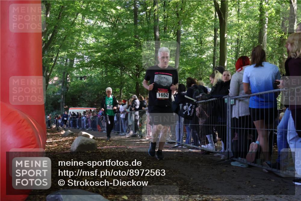 28.09.2025 - 33. Volkslauf durch das schöne Alstertal Strokosch-Dieckow http://msf.ph/oto/8972563 28.09.2025 12:00:31 Ziel 1652, 3192 meine-sportfotos.de