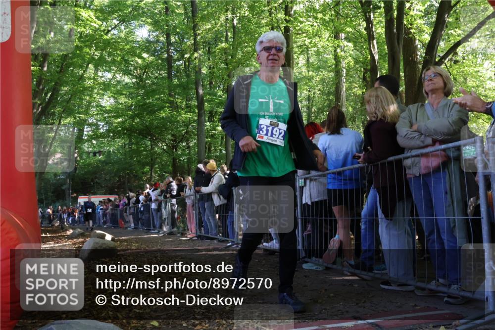 28.09.2025 - 33. Volkslauf durch das schöne Alstertal Strokosch-Dieckow http://msf.ph/oto/8972570 28.09.2025 12:00:35 Ziel 3360 meine-sportfotos.de