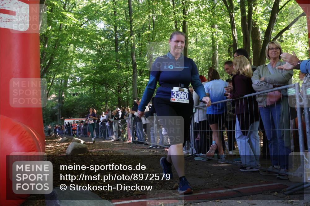 28.09.2025 - 33. Volkslauf durch das schöne Alstertal Strokosch-Dieckow http://msf.ph/oto/8972579 28.09.2025 12:00:47 Ziel 1025, 2446 meine-sportfotos.de