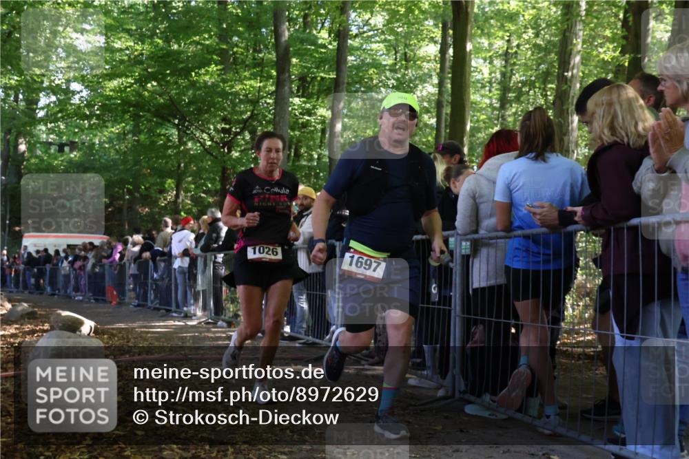28.09.2025 - 33. Volkslauf durch das schöne Alstertal Strokosch-Dieckow http://msf.ph/oto/8972629 28.09.2025 12:02:06 Ziel 1026, 1697 meine-sportfotos.de