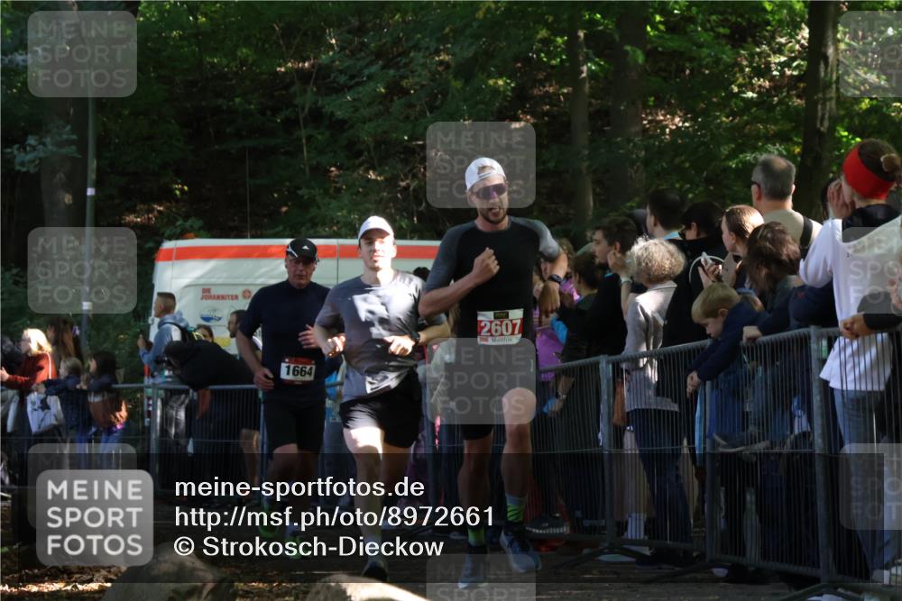 28.09.2025 - 33. Volkslauf durch das schöne Alstertal Strokosch-Dieckow http://msf.ph/oto/8972661 28.09.2025 12:03:03 Ziel 1664, 2607 meine-sportfotos.de