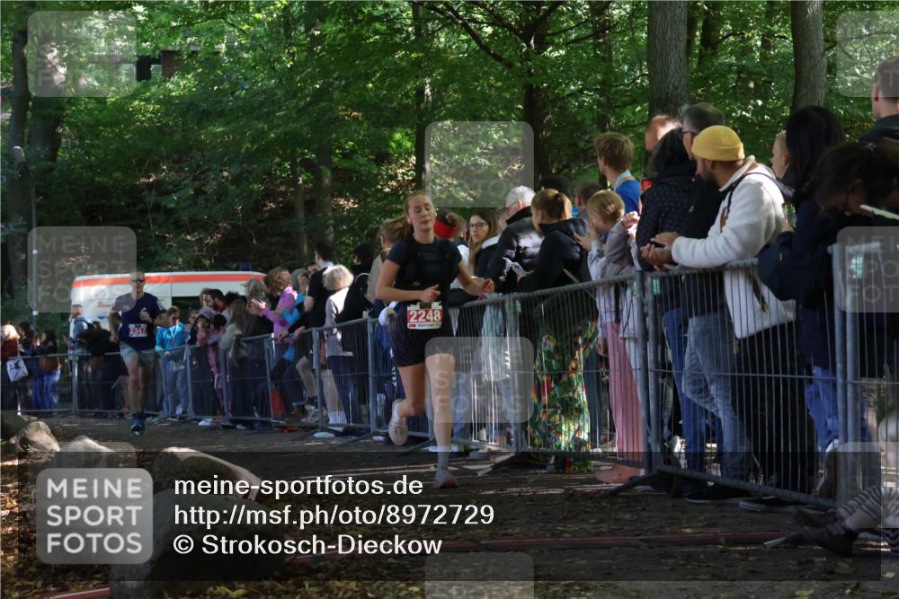 28.09.2025 - 33. Volkslauf durch das schöne Alstertal Strokosch-Dieckow http://msf.ph/oto/8972729 28.09.2025 12:03:55 Ziel 2248, 2347 meine-sportfotos.de