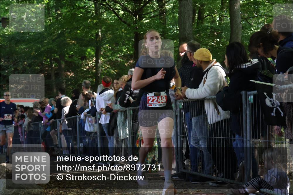 28.09.2025 - 33. Volkslauf durch das schöne Alstertal Strokosch-Dieckow http://msf.ph/oto/8972731 28.09.2025 12:03:57 Ziel 1655, 2248, 2347 meine-sportfotos.de