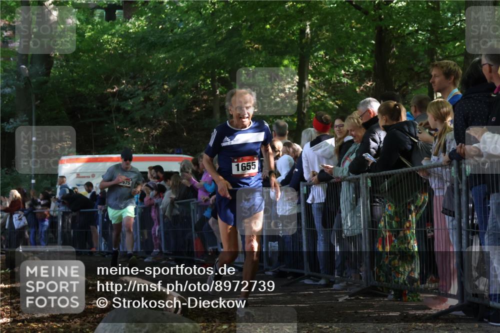 28.09.2025 - 33. Volkslauf durch das schöne Alstertal Strokosch-Dieckow http://msf.ph/oto/8972739 28.09.2025 12:04:04 Ziel 1655, 1675 meine-sportfotos.de