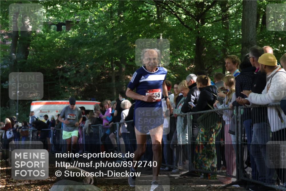 28.09.2025 - 33. Volkslauf durch das schöne Alstertal Strokosch-Dieckow http://msf.ph/oto/8972740 28.09.2025 12:04:05 Ziel 1655, 1675, 2444 meine-sportfotos.de