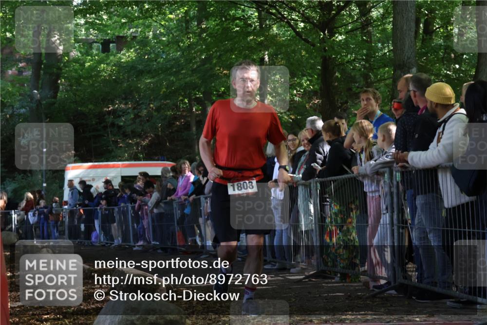 28.09.2025 - 33. Volkslauf durch das schöne Alstertal Strokosch-Dieckow http://msf.ph/oto/8972763 28.09.2025 12:04:35 Ziel 1808 meine-sportfotos.de