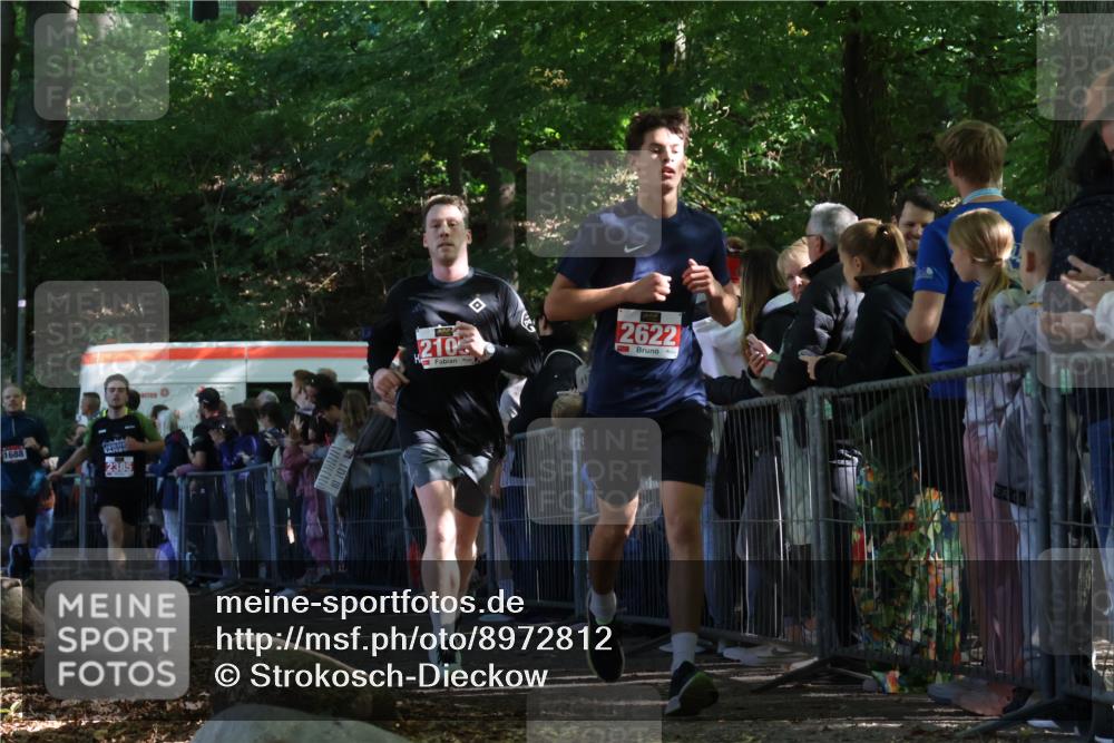 28.09.2025 - 33. Volkslauf durch das schöne Alstertal Strokosch-Dieckow http://msf.ph/oto/8972812 28.09.2025 12:05:29 Ziel 1688, 2109, 2385, 2622 meine-sportfotos.de