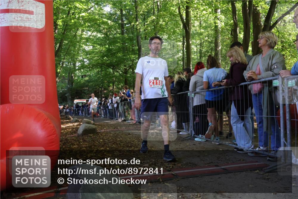 28.09.2025 - 33. Volkslauf durch das schöne Alstertal Strokosch-Dieckow http://msf.ph/oto/8972841 28.09.2025 12:05:51 Ziel 2565 meine-sportfotos.de