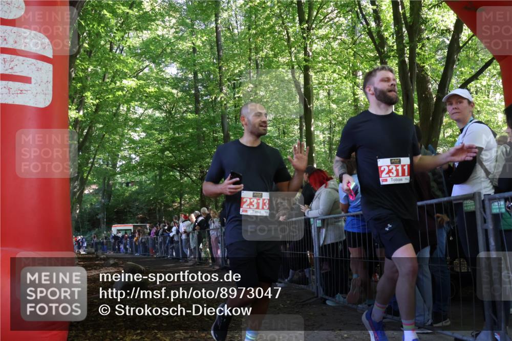 28.09.2025 - 33. Volkslauf durch das schöne Alstertal Strokosch-Dieckow http://msf.ph/oto/8973047 28.09.2025 12:10:08 Ziel 2528 meine-sportfotos.de