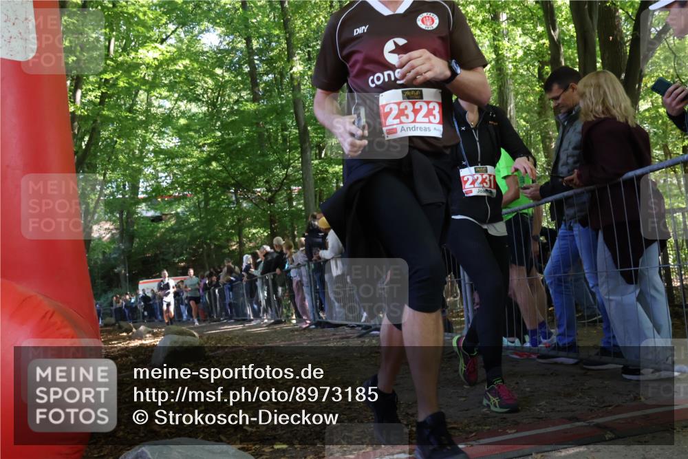 28.09.2025 - 33. Volkslauf durch das schöne Alstertal Strokosch-Dieckow http://msf.ph/oto/8973185 28.09.2025 12:12:59 Ziel 2103 meine-sportfotos.de