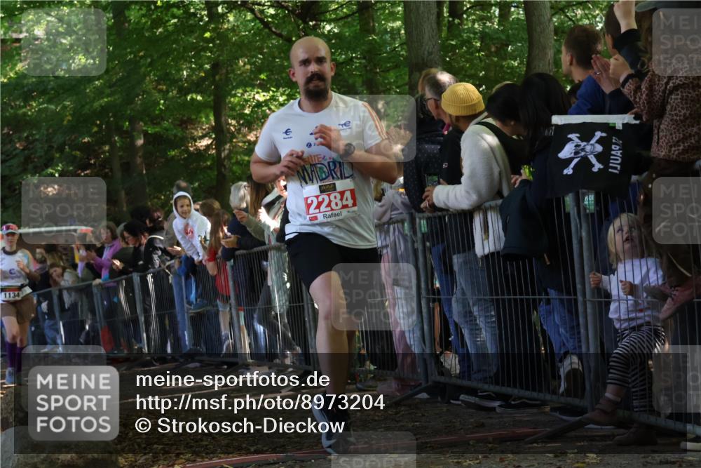 28.09.2025 - 33. Volkslauf durch das schöne Alstertal Strokosch-Dieckow http://msf.ph/oto/8973204 28.09.2025 12:13:47 Ziel 1134, 2284 meine-sportfotos.de