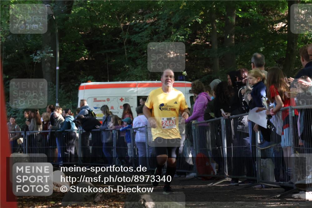 28.09.2025 - 33. Volkslauf durch das schöne Alstertal Strokosch-Dieckow http://msf.ph/oto/8973340 28.09.2025 12:16:10 Ziel 2443 meine-sportfotos.de