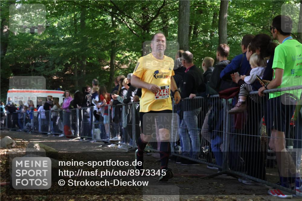 28.09.2025 - 33. Volkslauf durch das schöne Alstertal Strokosch-Dieckow http://msf.ph/oto/8973345 28.09.2025 12:16:13 Ziel 1732, 2098, 2443, 2614 meine-sportfotos.de