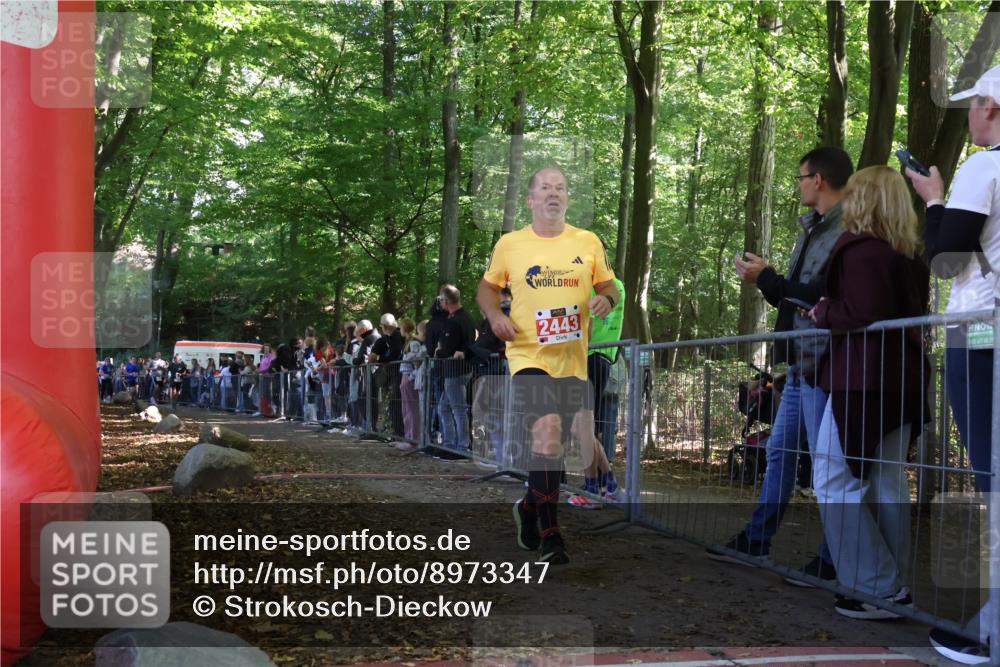 28.09.2025 - 33. Volkslauf durch das schöne Alstertal Strokosch-Dieckow http://msf.ph/oto/8973347 28.09.2025 12:16:14 Ziel 1073, 1732, 2098, 2614 meine-sportfotos.de