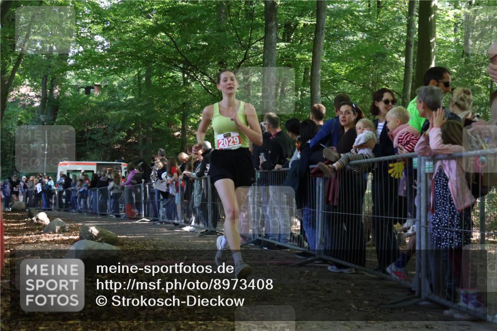 28.09.2025 - 33. Volkslauf durch das schöne Alstertal Strokosch-Dieckow http://msf.ph/oto/8973408 28.09.2025 12:17:08 Ziel 2029, 2212 meine-sportfotos.de