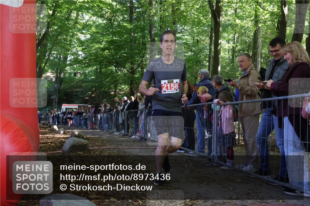 28.09.2025 - 33. Volkslauf durch das schöne Alstertal Strokosch-Dieckow http://msf.ph/oto/8973436 28.09.2025 12:17:41 Ziel 2156, 2601 meine-sportfotos.de