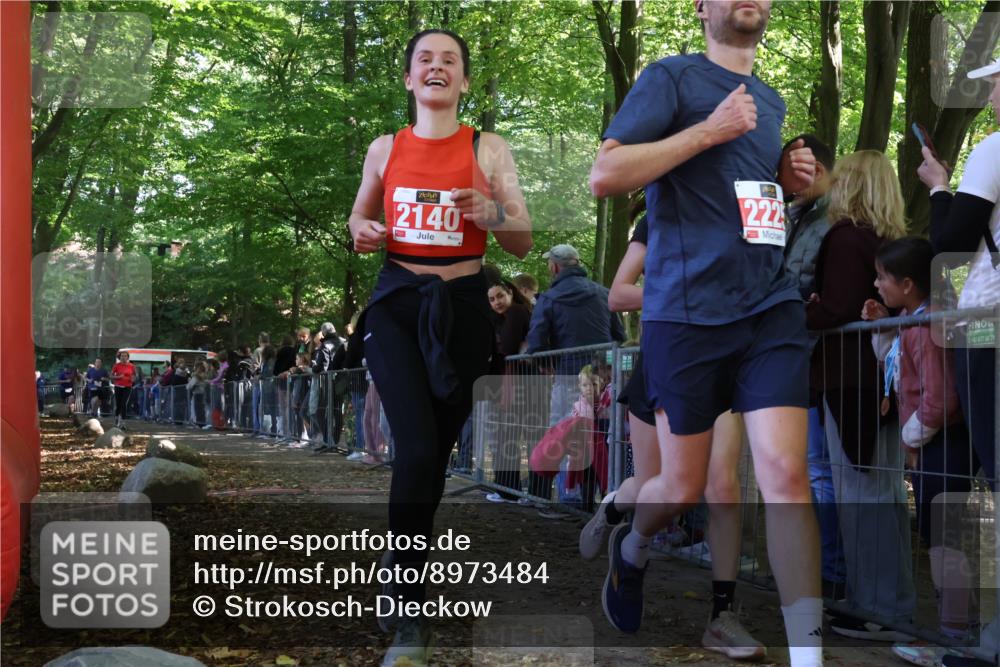 28.09.2025 - 33. Volkslauf durch das schöne Alstertal Strokosch-Dieckow http://msf.ph/oto/8973484 28.09.2025 12:18:19 Ziel 2140, 2579 meine-sportfotos.de