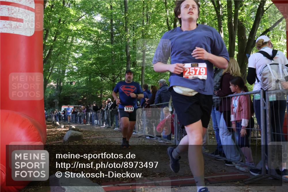 28.09.2025 - 33. Volkslauf durch das schöne Alstertal Strokosch-Dieckow http://msf.ph/oto/8973497 28.09.2025 12:18:30 Ziel 1713, 2497 meine-sportfotos.de