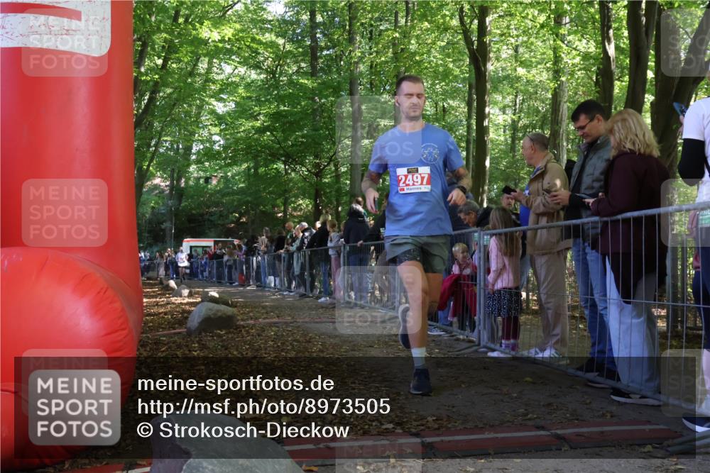28.09.2025 - 33. Volkslauf durch das schöne Alstertal Strokosch-Dieckow http://msf.ph/oto/8973505 28.09.2025 12:18:37 Ziel 2115, 2530 meine-sportfotos.de