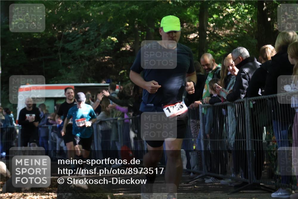 28.09.2025 - 33. Volkslauf durch das schöne Alstertal Strokosch-Dieckow http://msf.ph/oto/8973517 28.09.2025 12:18:51 Ziel 1692, 1769, 1850, 2089, 2345 meine-sportfotos.de