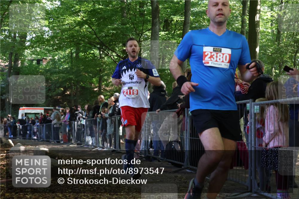 28.09.2025 - 33. Volkslauf durch das schöne Alstertal Strokosch-Dieckow http://msf.ph/oto/8973547 28.09.2025 12:19:20 Ziel 2119 meine-sportfotos.de