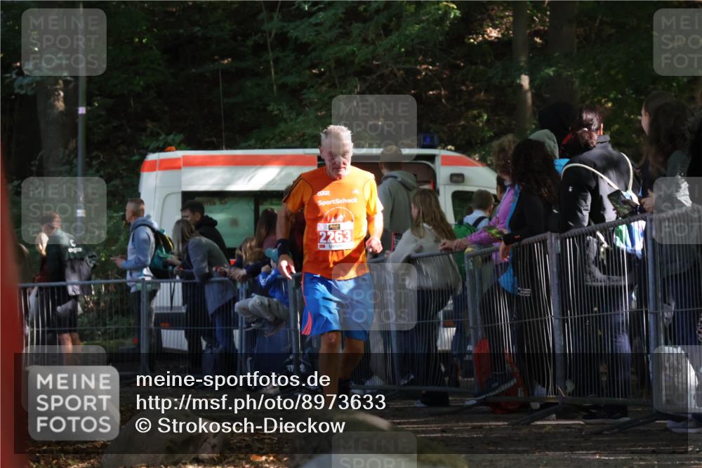 28.09.2025 - 33. Volkslauf durch das schöne Alstertal Strokosch-Dieckow http://msf.ph/oto/8973633 28.09.2025 12:20:46 Ziel 2263 meine-sportfotos.de