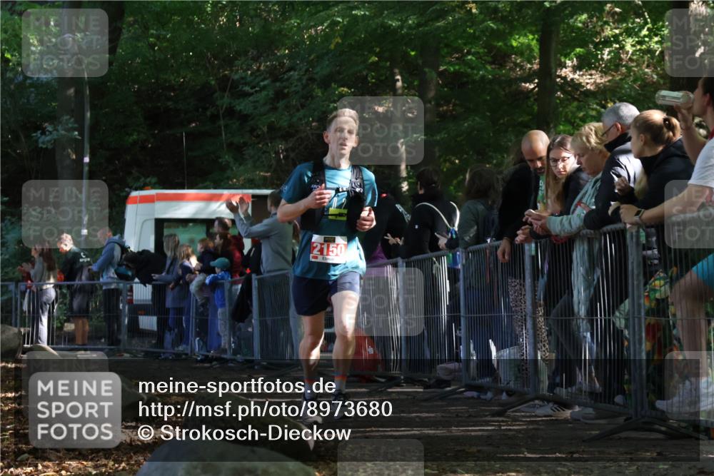 28.09.2025 - 33. Volkslauf durch das schöne Alstertal Strokosch-Dieckow http://msf.ph/oto/8973680 28.09.2025 12:22:29 Ziel 2150 meine-sportfotos.de