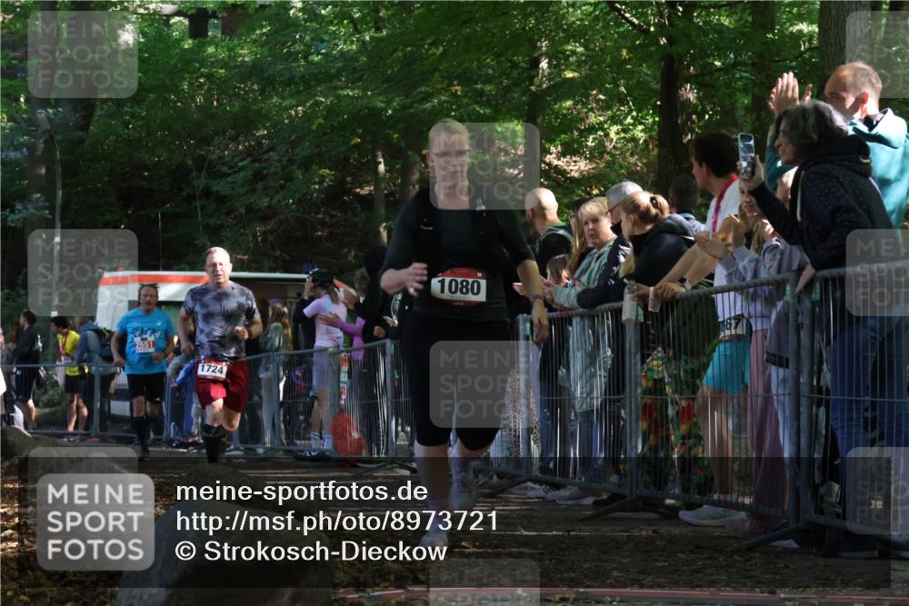 28.09.2025 - 33. Volkslauf durch das schöne Alstertal Strokosch-Dieckow http://msf.ph/oto/8973721 28.09.2025 12:23:03 Ziel 1080, 1724, 2551 meine-sportfotos.de