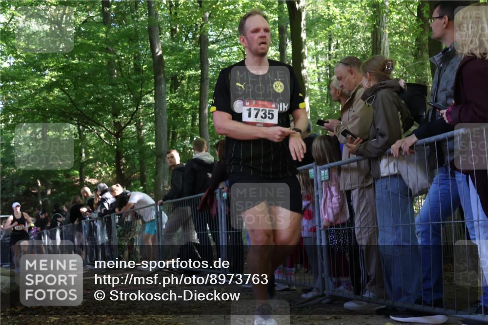 28.09.2025 - 33. Volkslauf durch das schöne Alstertal Strokosch-Dieckow http://msf.ph/oto/8973763 28.09.2025 12:23:37 Ziel 1072 meine-sportfotos.de