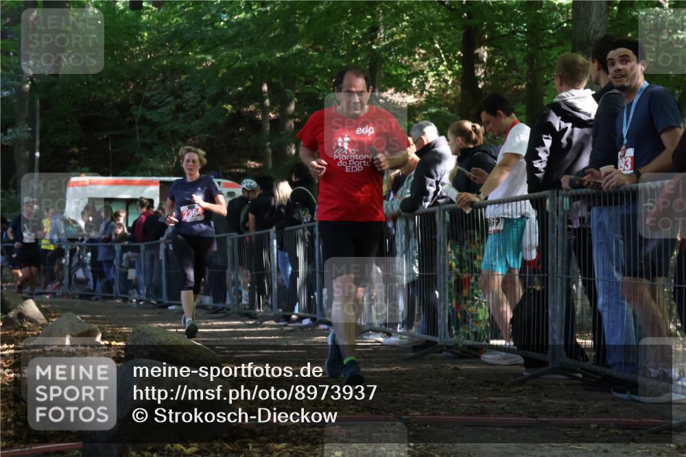 28.09.2025 - 33. Volkslauf durch das schöne Alstertal Strokosch-Dieckow http://msf.ph/oto/8973937 28.09.2025 12:26:40 Ziel 2208, 2364 meine-sportfotos.de