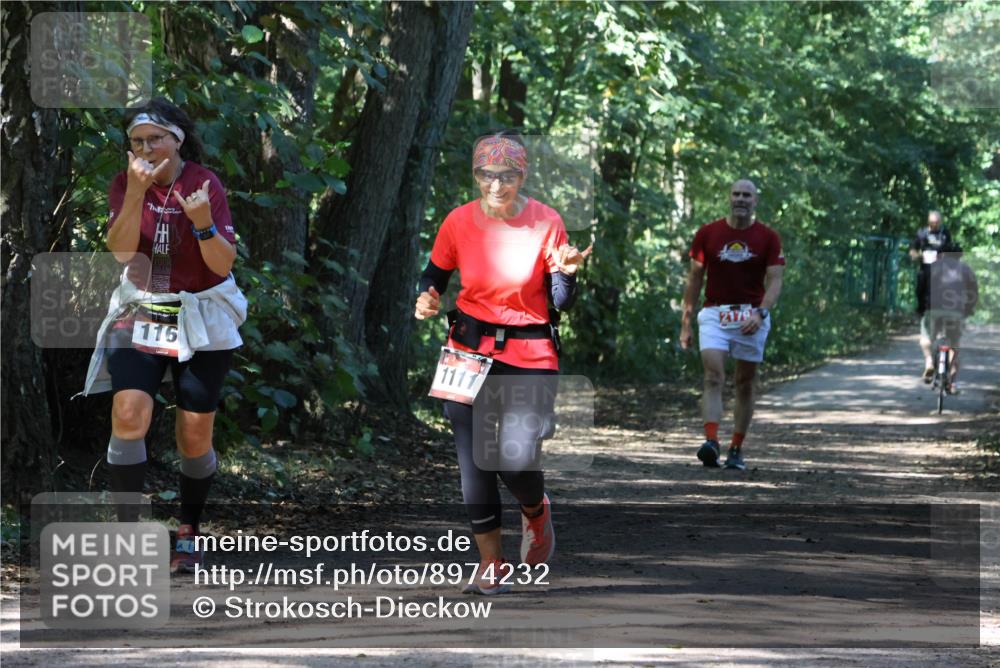 28.09.2025 - 33. Volkslauf durch das schöne Alstertal Strokosch-Dieckow http://msf.ph/oto/8974232 28.09.2025 12:38:24 Laufen 116, 1111 meine-sportfotos.de