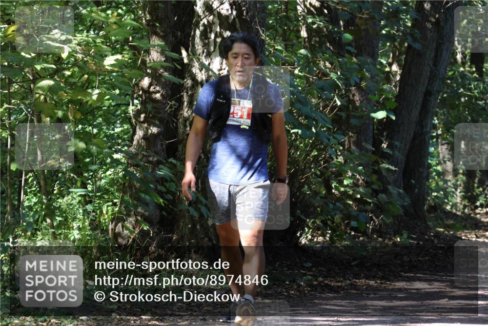 28.09.2025 - 33. Volkslauf durch das schöne Alstertal Strokosch-Dieckow http://msf.ph/oto/8974846 28.09.2025 13:06:15 Laufen 251 meine-sportfotos.de