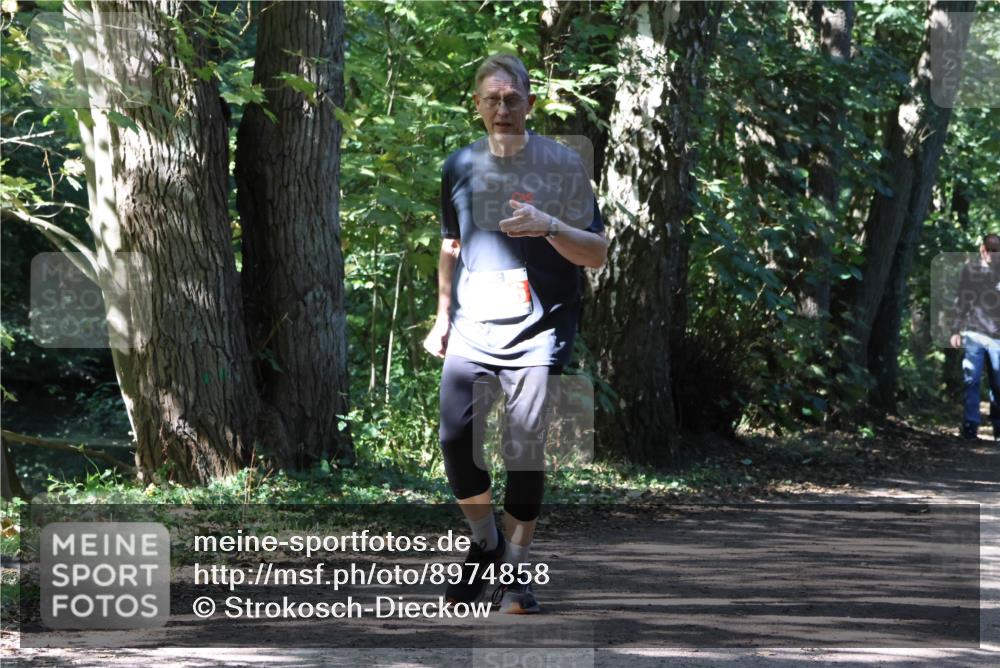 28.09.2025 - 33. Volkslauf durch das schöne Alstertal Strokosch-Dieckow http://msf.ph/oto/8974858 28.09.2025 13:10:37 Laufen  meine-sportfotos.de