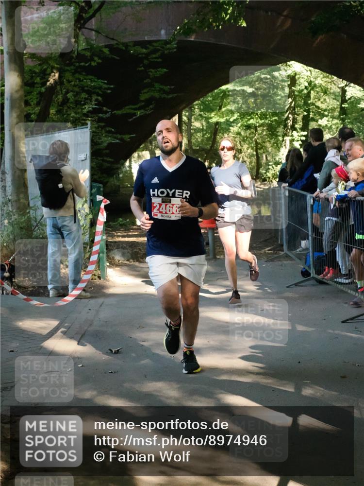 28.09.2025 - 33. Volkslauf durch das schöne Alstertal Fabian Wolf http://msf.ph/oto/8974946 28.09.2025 12:16:48 Laufen 2466 meine-sportfotos.de