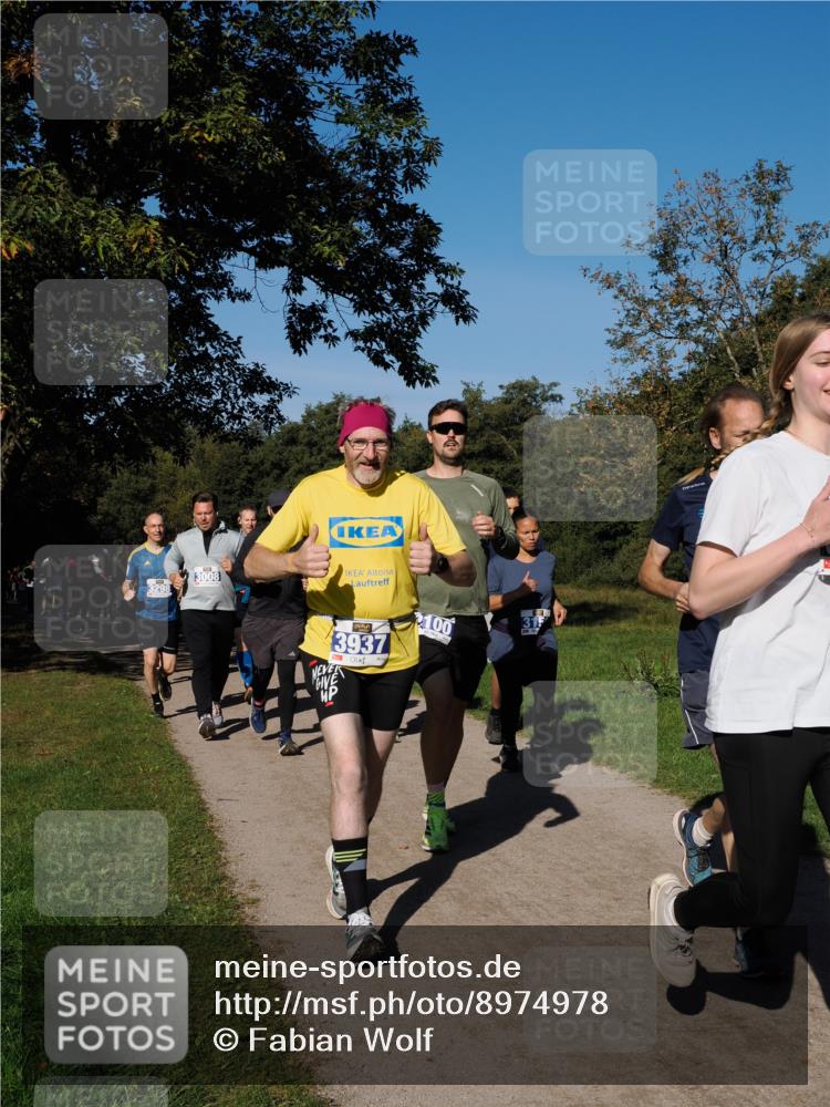 28.09.2025 - 33. Volkslauf durch das schöne Alstertal Fabian Wolf http://msf.ph/oto/8974978 28.09.2025 10:35:37 Laufen 3298, 3008, 3937, 100, 315 meine-sportfotos.de