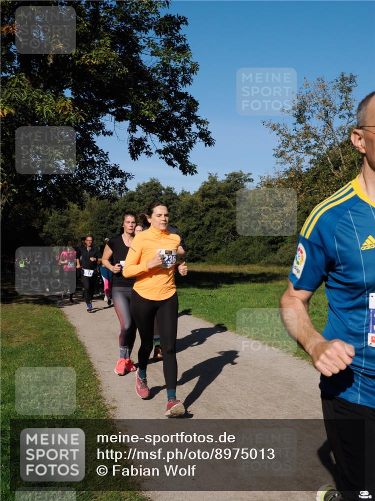28.09.2025 - 33. Volkslauf durch das schöne Alstertal Fabian Wolf http://msf.ph/oto/8975013 28.09.2025 10:35:40 Laufen 3329, 3177, 236 meine-sportfotos.de