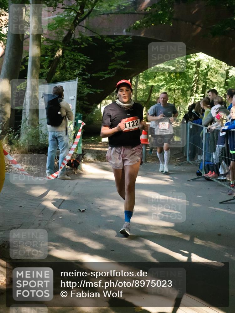 28.09.2025 - 33. Volkslauf durch das schöne Alstertal Fabian Wolf http://msf.ph/oto/8975023 28.09.2025 12:17:21 Laufen 1122, 2536 meine-sportfotos.de