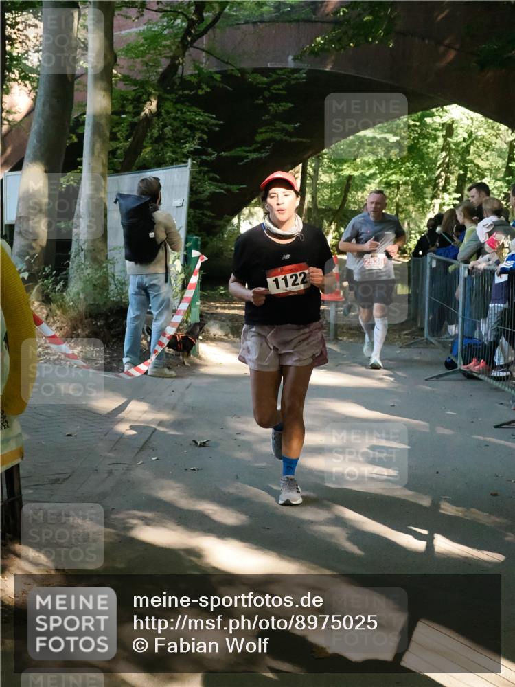 28.09.2025 - 33. Volkslauf durch das schöne Alstertal Fabian Wolf http://msf.ph/oto/8975025 28.09.2025 12:17:21 Laufen 1122 meine-sportfotos.de