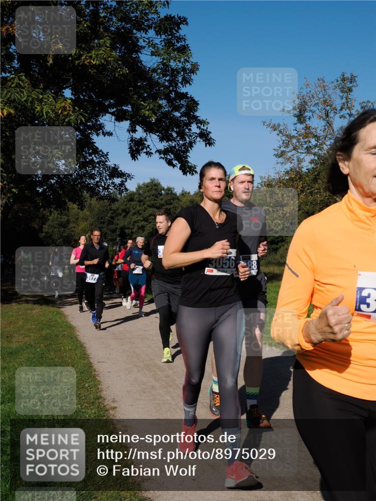 28.09.2025 - 33. Volkslauf durch das schöne Alstertal Fabian Wolf http://msf.ph/oto/8975029 28.09.2025 10:35:42 Laufen 3177, 13056, 1, 88, 13 meine-sportfotos.de