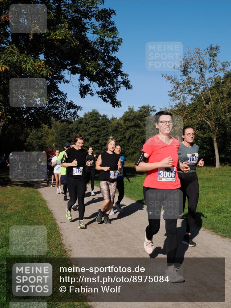 28.09.2025 - 33. Volkslauf durch das schöne Alstertal Fabian Wolf http://msf.ph/oto/8975084 28.09.2025 10:35:50 Laufen 3135, 3120, 3119, 3006, 3115 meine-sportfotos.de