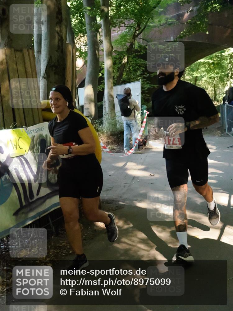 28.09.2025 - 33. Volkslauf durch das schöne Alstertal Fabian Wolf http://msf.ph/oto/8975099 28.09.2025 12:17:42 Laufen 174 meine-sportfotos.de