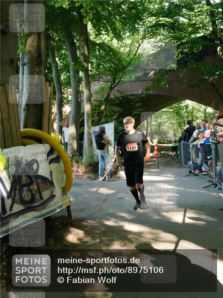 28.09.2025 - 33. Volkslauf durch das schöne Alstertal Fabian Wolf http://msf.ph/oto/8975106 28.09.2025 12:17:47 Laufen 1740 meine-sportfotos.de