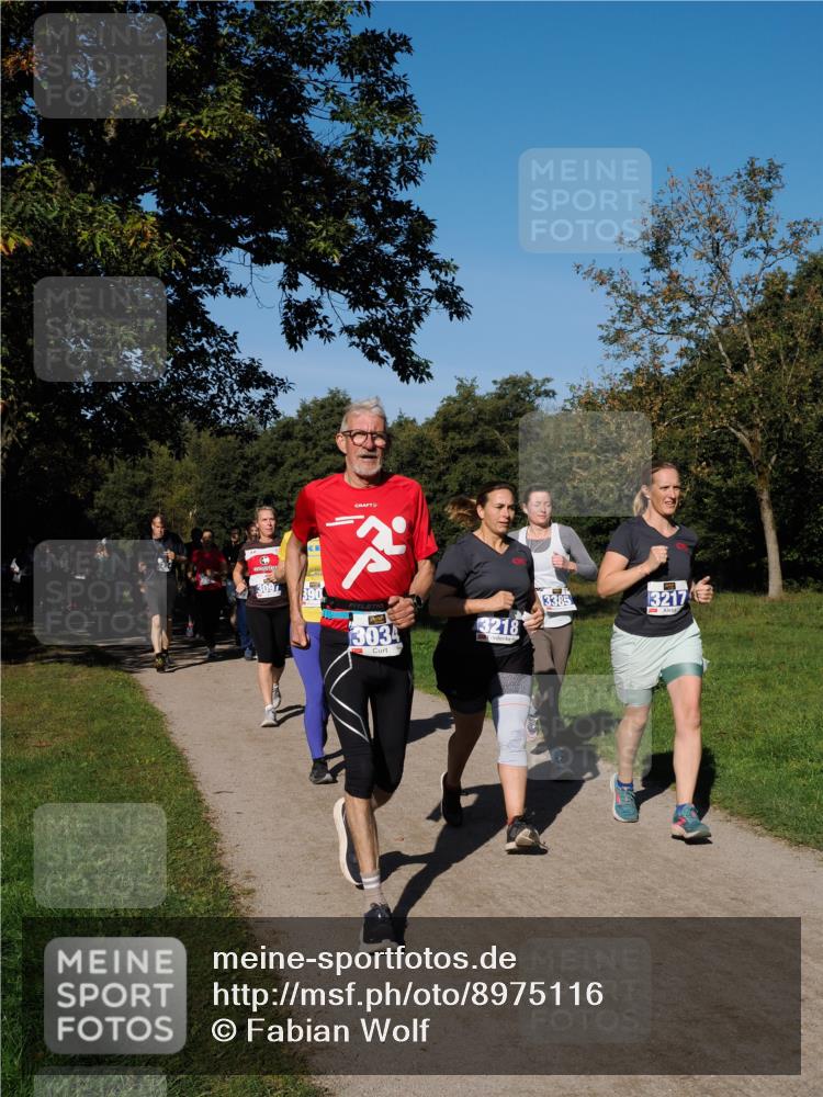 28.09.2025 - 33. Volkslauf durch das schöne Alstertal Fabian Wolf http://msf.ph/oto/8975116 28.09.2025 10:35:55 Laufen 3097, 3034, 3218, 3385, 3217 meine-sportfotos.de