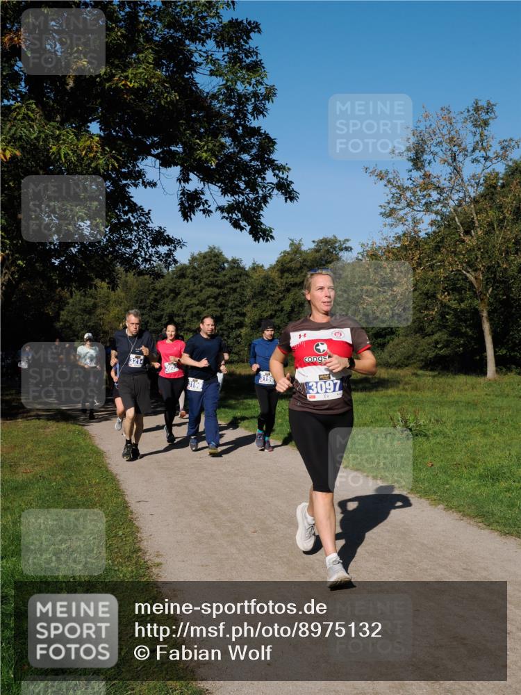 28.09.2025 - 33. Volkslauf durch das schöne Alstertal Fabian Wolf http://msf.ph/oto/8975132 28.09.2025 10:35:57 Laufen 3214, 305, 3199, 3097 meine-sportfotos.de