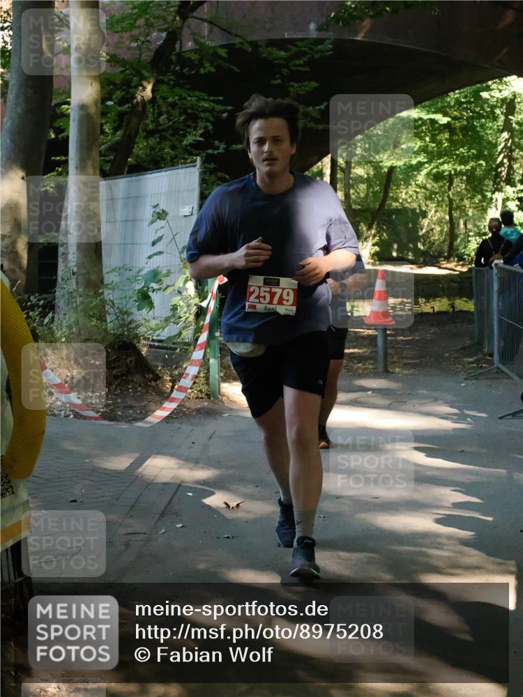 28.09.2025 - 33. Volkslauf durch das schöne Alstertal Fabian Wolf http://msf.ph/oto/8975208 28.09.2025 12:18:15 Laufen 2579 meine-sportfotos.de