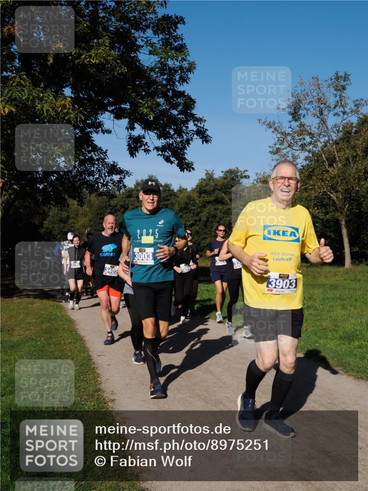 28.09.2025 - 33. Volkslauf durch das schöne Alstertal Fabian Wolf http://msf.ph/oto/8975251 28.09.2025 10:36:14 Laufen 3195, 3405, 2025, 3003, 3064, 3903 meine-sportfotos.de