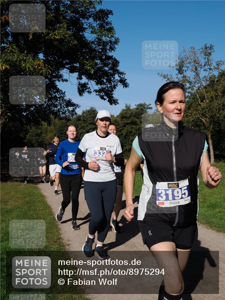 28.09.2025 - 33. Volkslauf durch das schöne Alstertal Fabian Wolf http://msf.ph/oto/8975294 28.09.2025 10:36:18 Laufen 130, 332, 34, 3195 meine-sportfotos.de